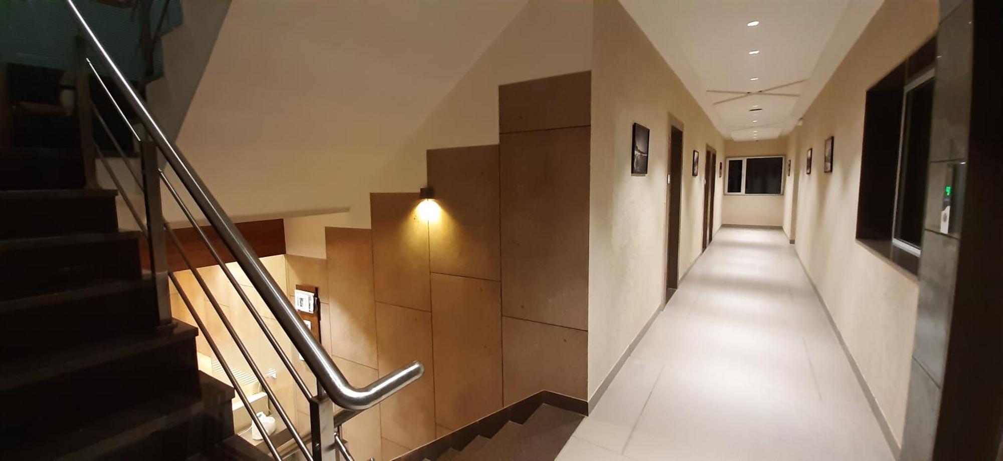 Hotel Kinara Ahmedabad Extérieur photo