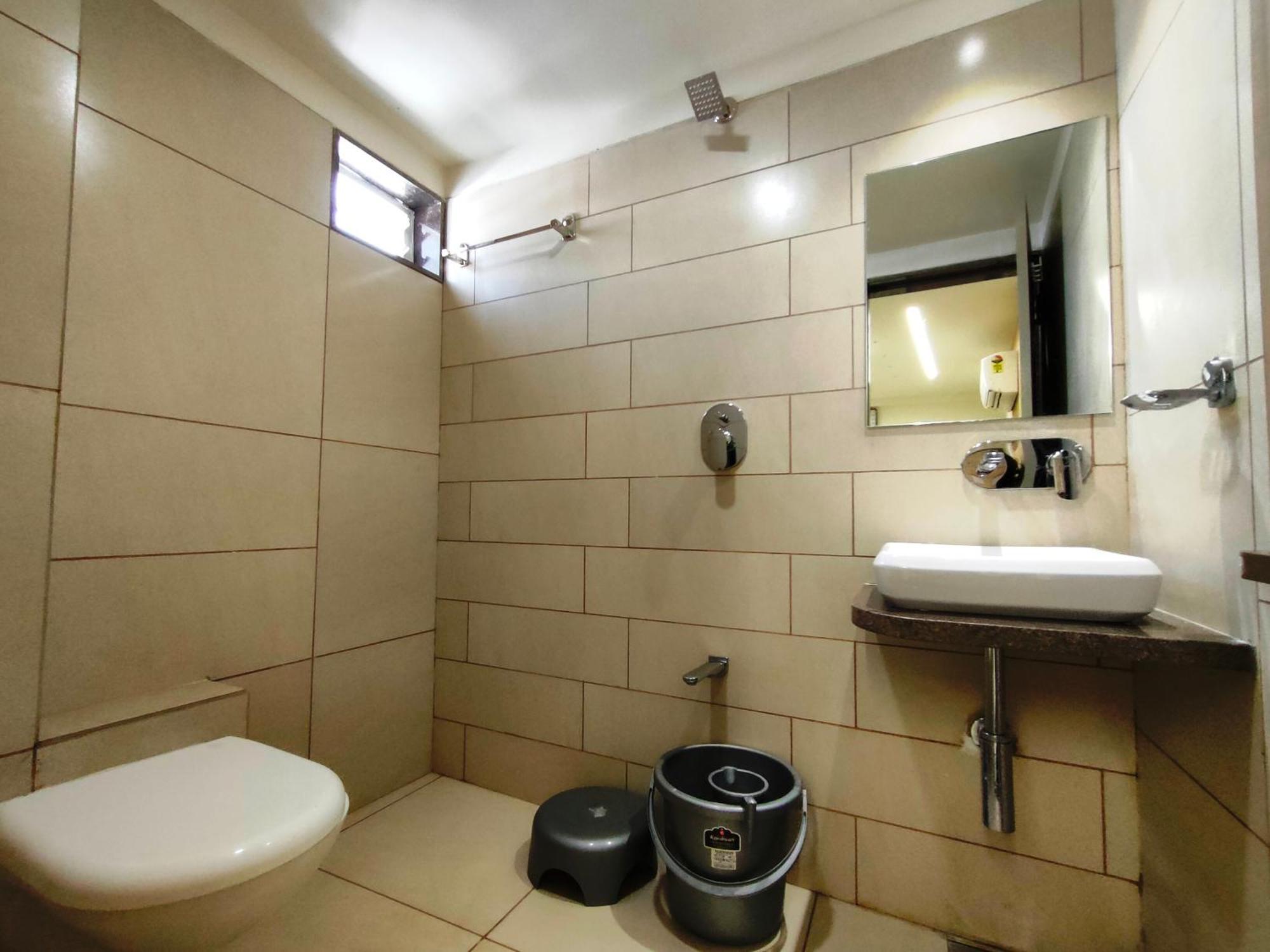 Hotel Kinara Ahmedabad Extérieur photo